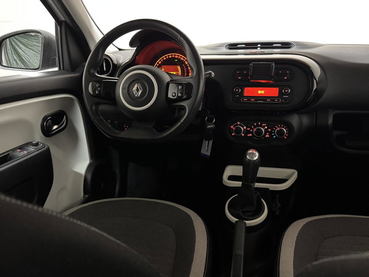 Vehicle Image 23