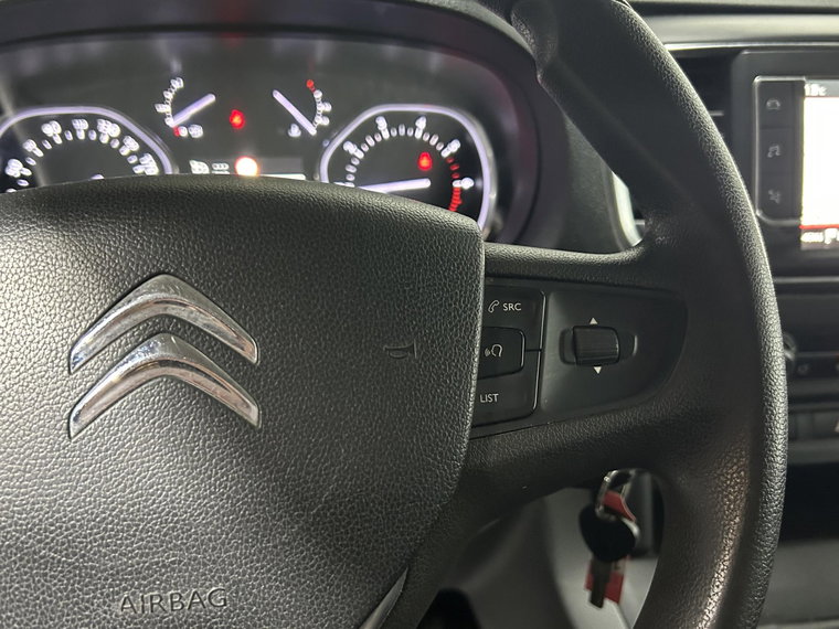 Vehicle Image 39