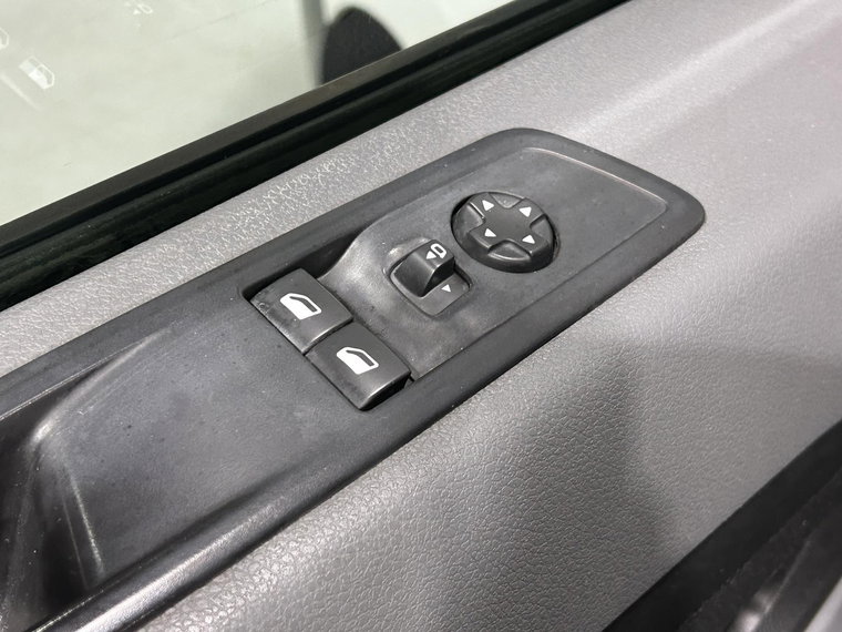 Vehicle Image 42