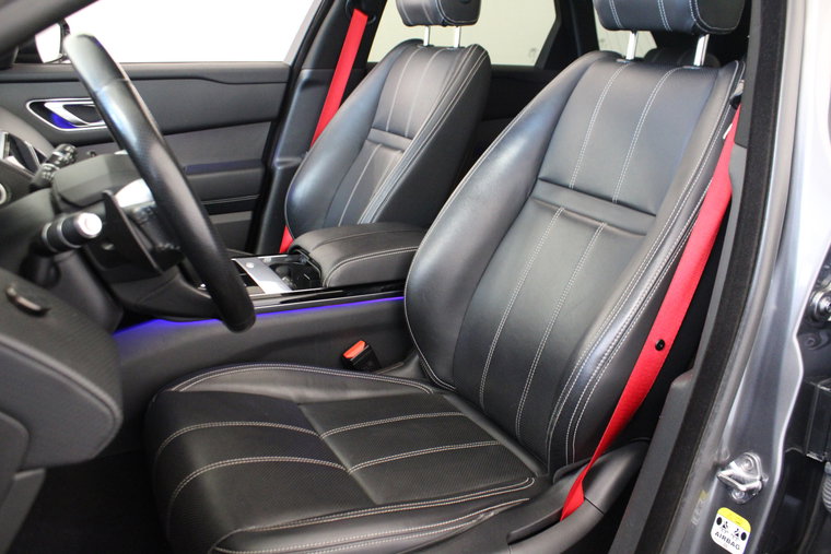 Vehicle Image 11