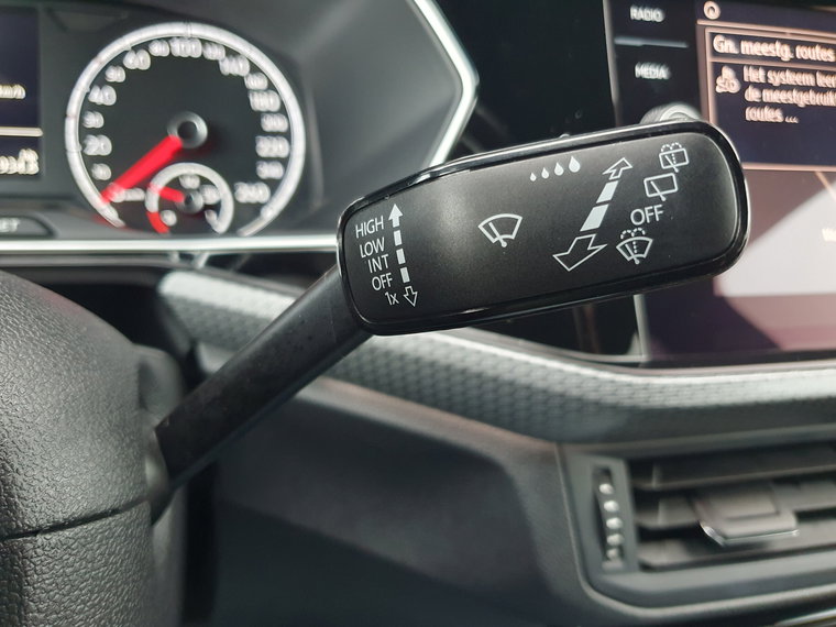 Vehicle Image 40