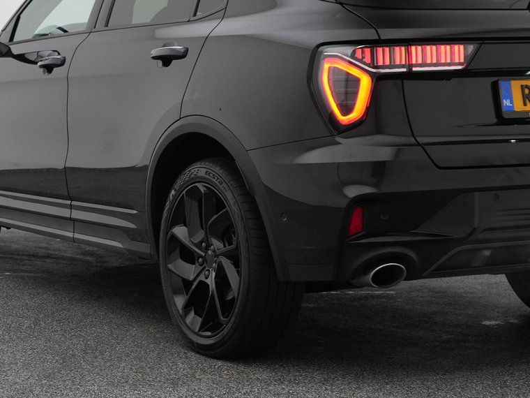 Vehicle Image 18