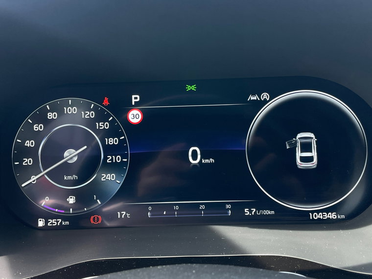 Vehicle Image 14