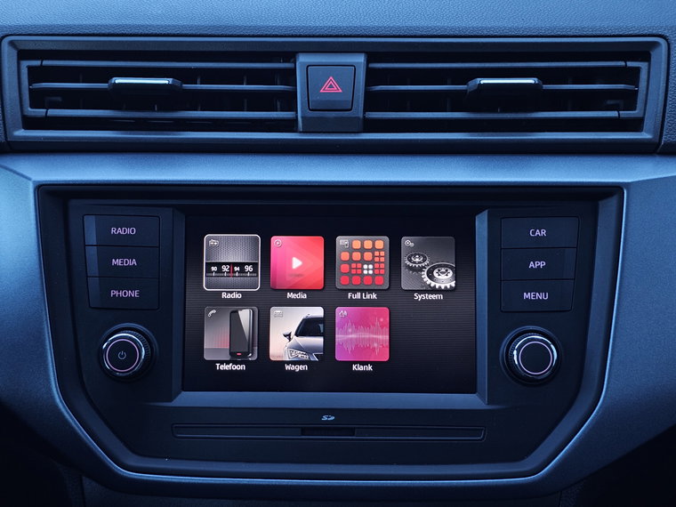 Vehicle Image 18