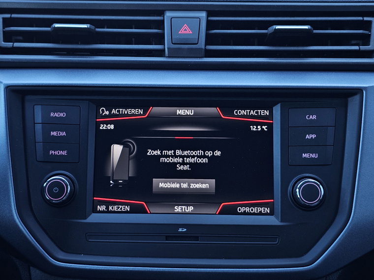 Vehicle Image 19