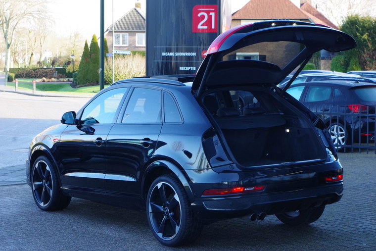 Vehicle Image 28