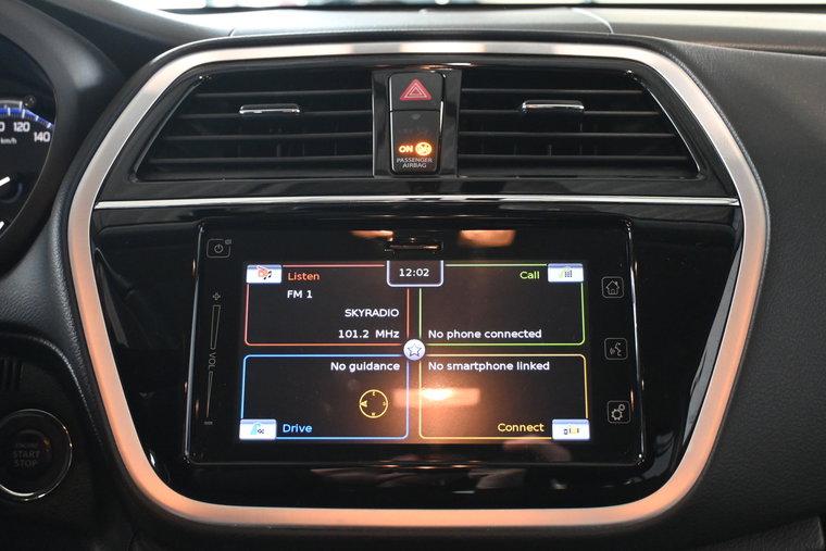 Vehicle Image 18