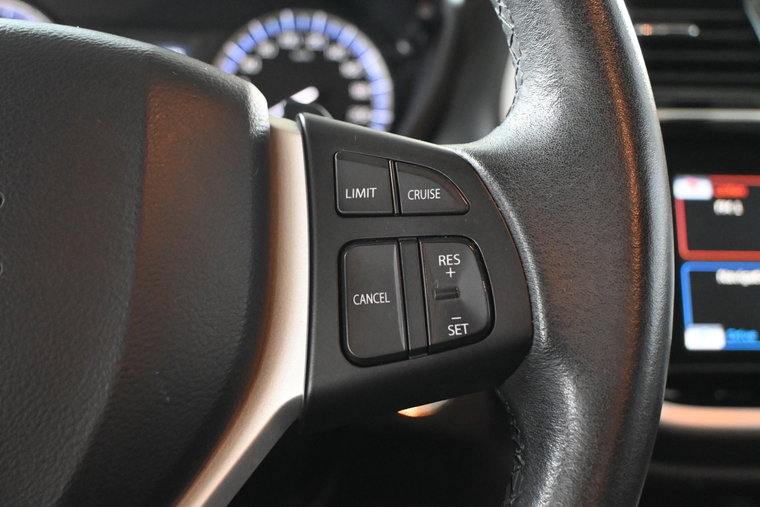 Vehicle Image 21