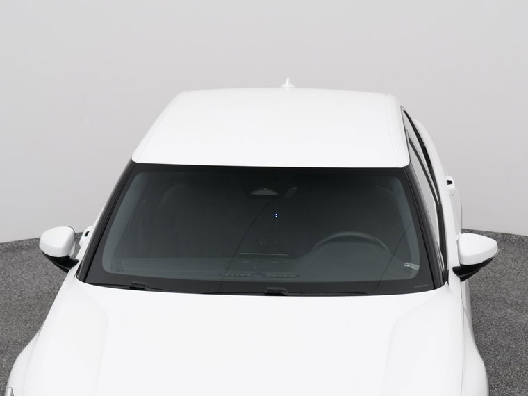 Vehicle Image 33