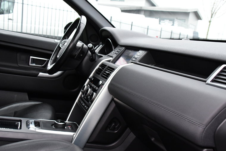 Vehicle Image 15