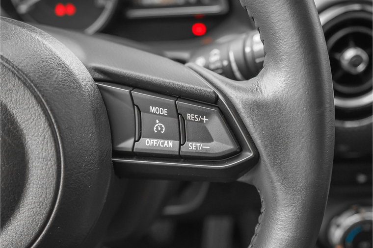 Vehicle Image 30