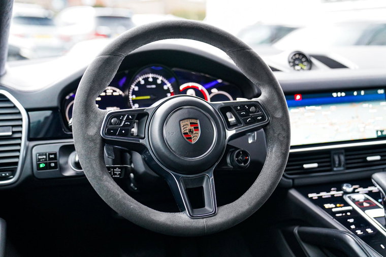 Vehicle Image 30