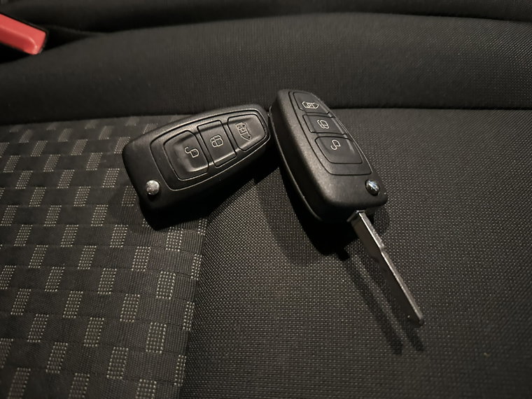 Vehicle Image 19