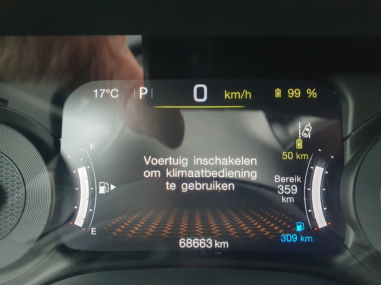 Vehicle Image 37