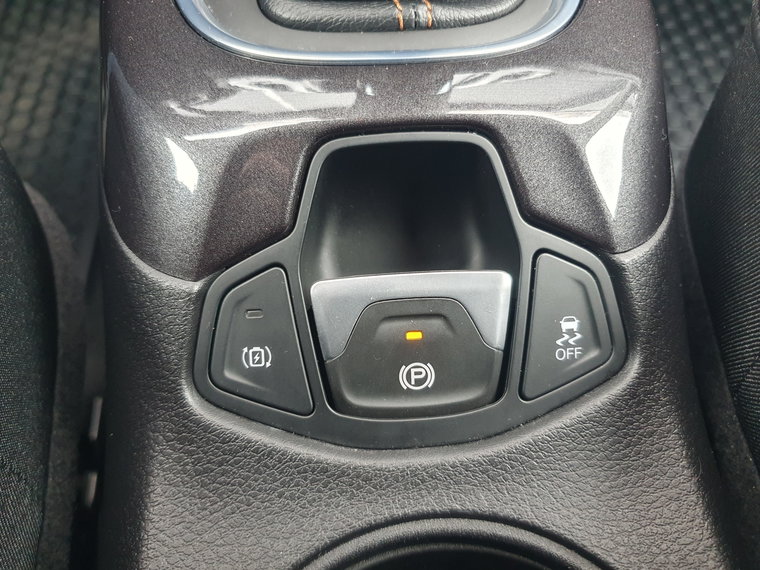 Vehicle Image 39
