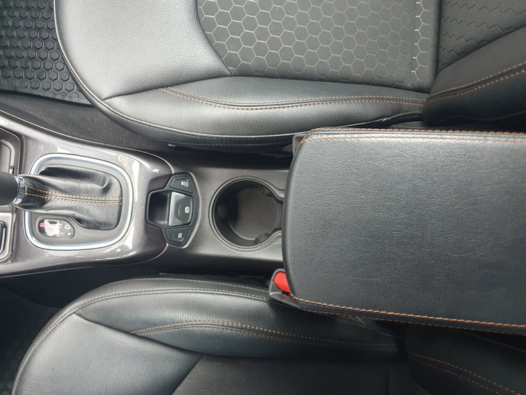 Vehicle Image 48