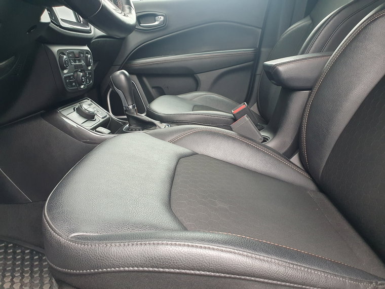 Vehicle Image 50