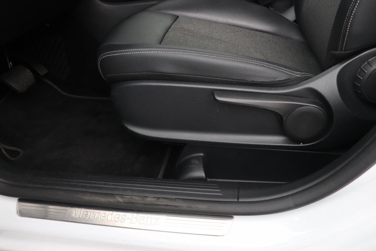 Vehicle Image 47