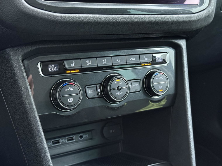 Vehicle Image 39