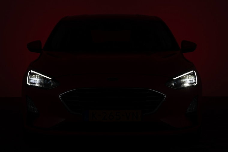 Vehicle Image 32