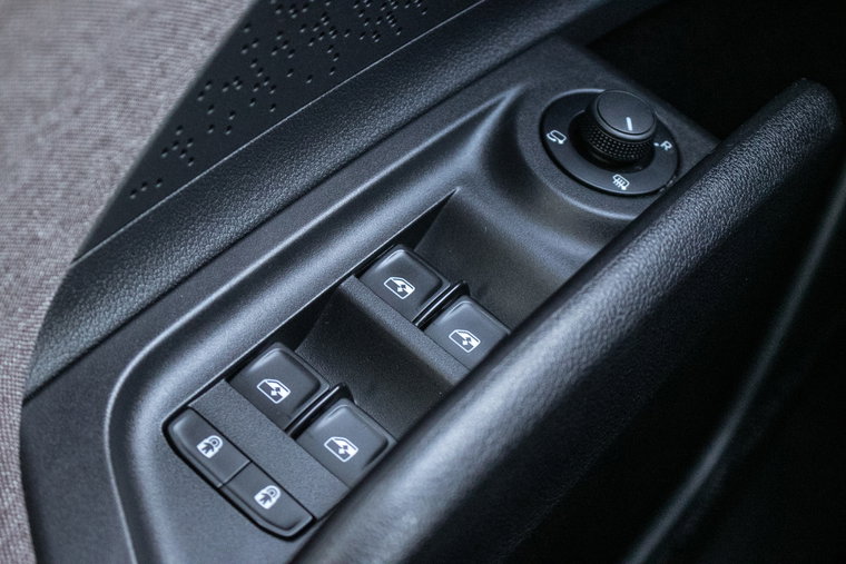 Vehicle Image 45