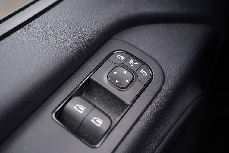 Vehicle Image 45