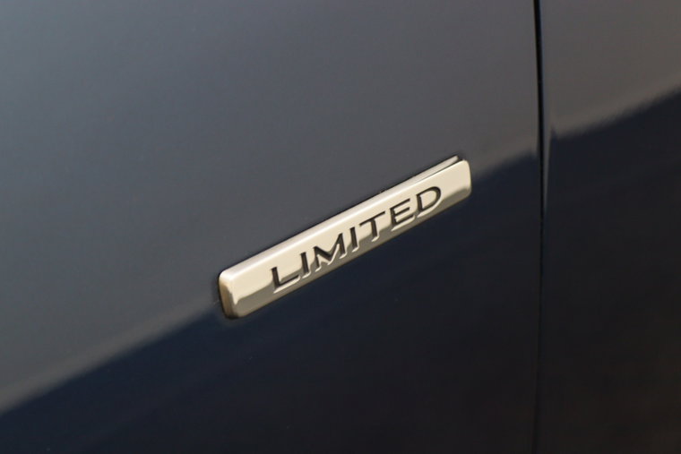 Vehicle Image 30
