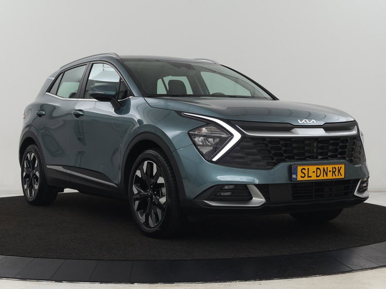 Vehicle Image 32
