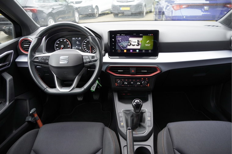 Vehicle Image 19