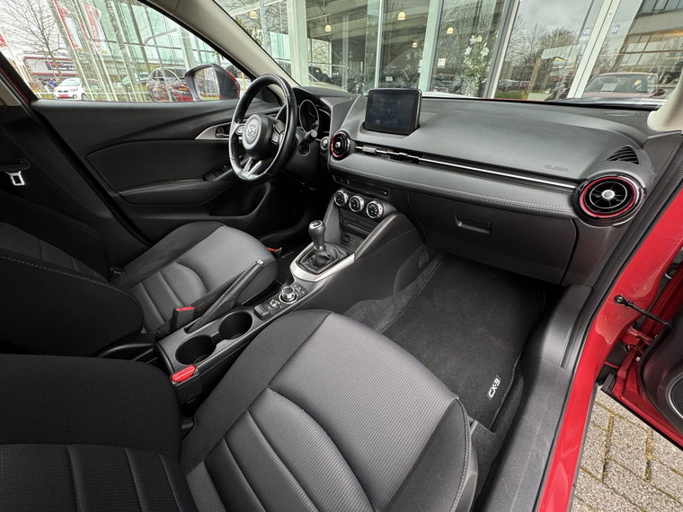 Vehicle Image 16