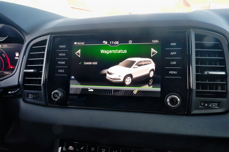 Vehicle Image 18