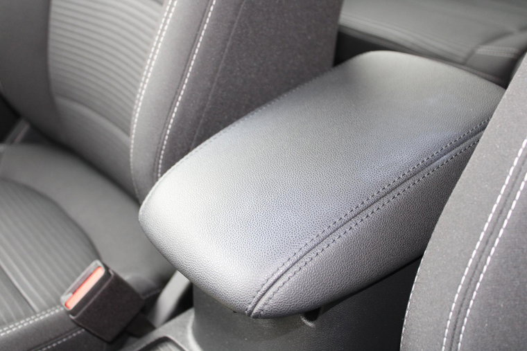 Vehicle Image 23
