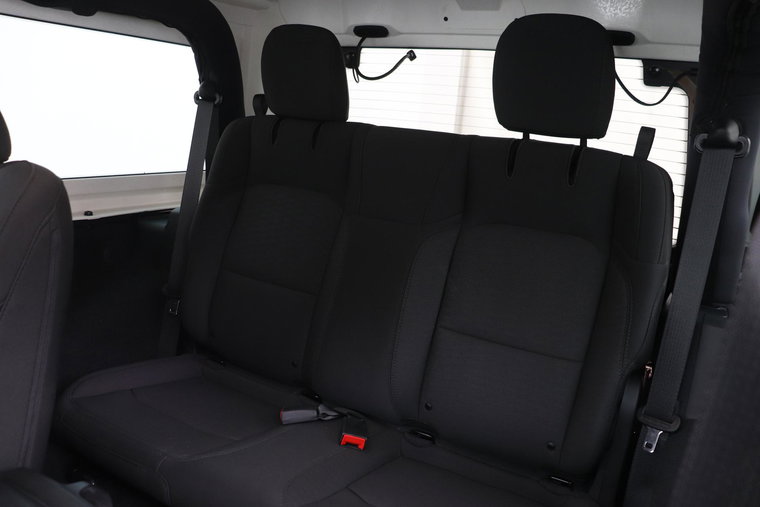 Vehicle Image 35