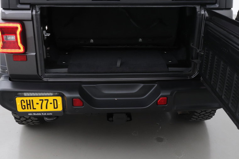 Vehicle Image 37