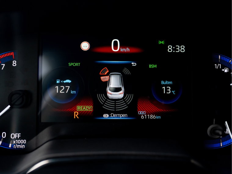 Vehicle Image 10