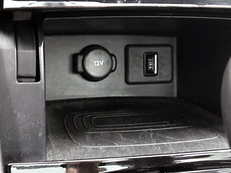 Vehicle Image 35