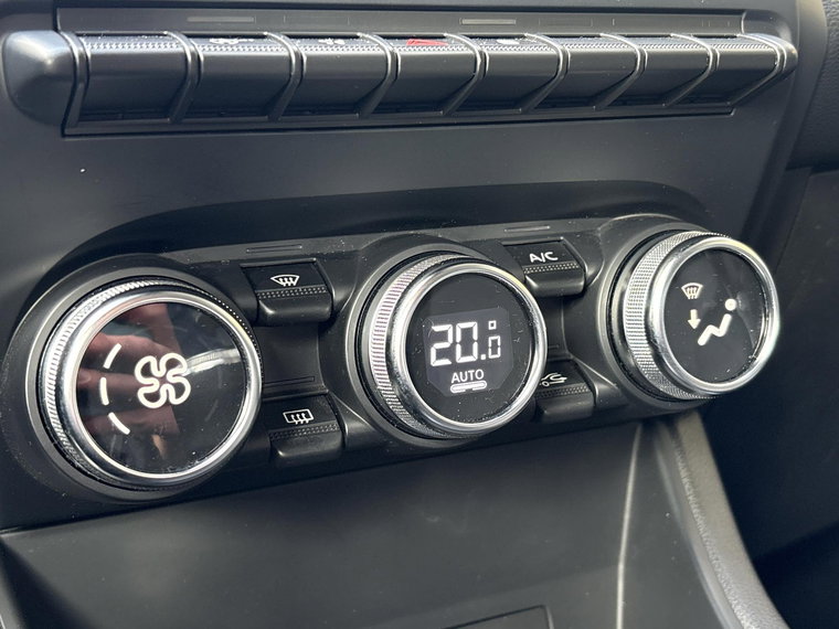 Vehicle Image 34