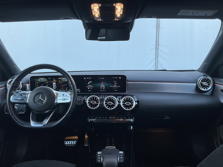 Vehicle Image 36