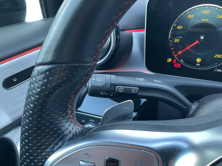 Vehicle Image 38