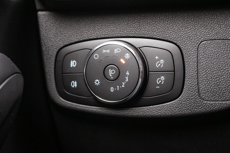 Vehicle Image 39
