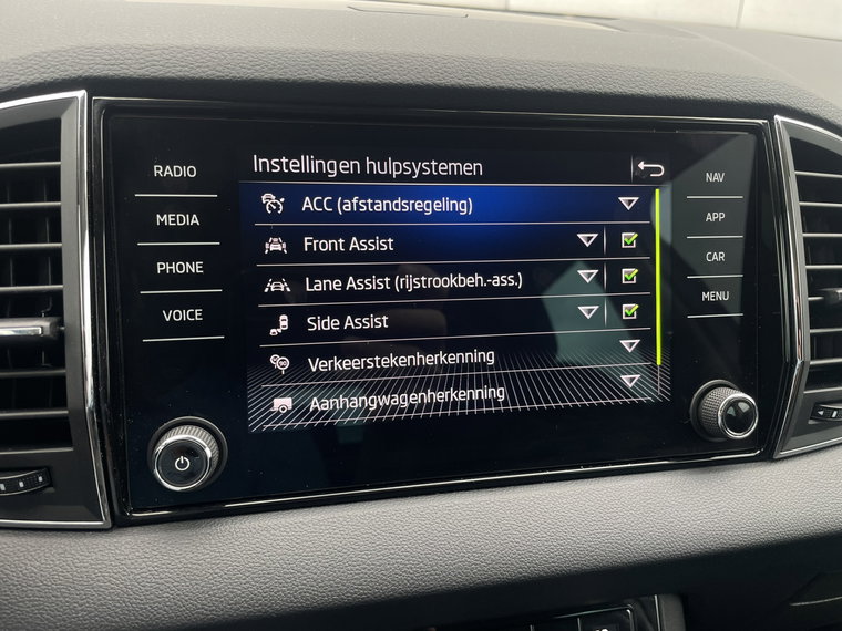 Vehicle Image 52