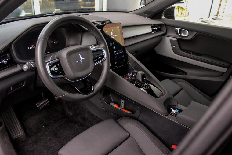 Vehicle Image 13