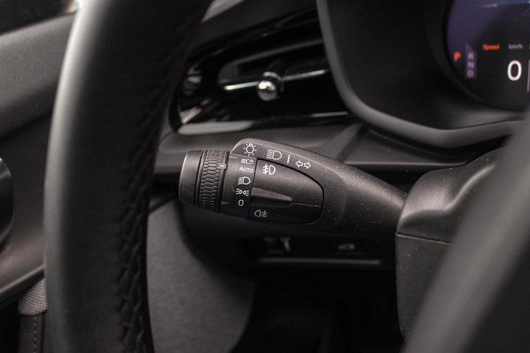 Vehicle Image 39