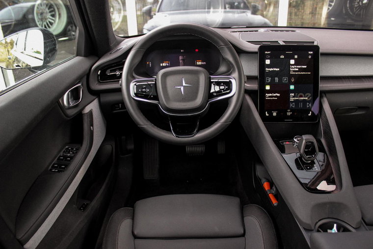 Vehicle Image 11
