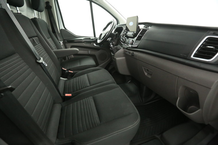 Vehicle Image 21