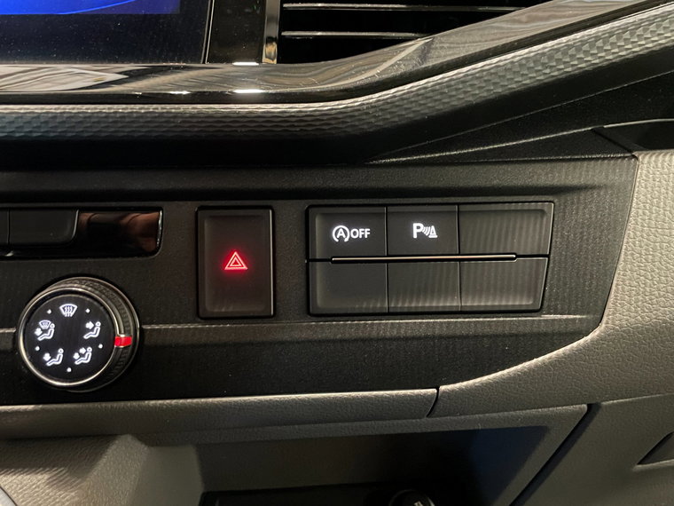 Vehicle Image 41