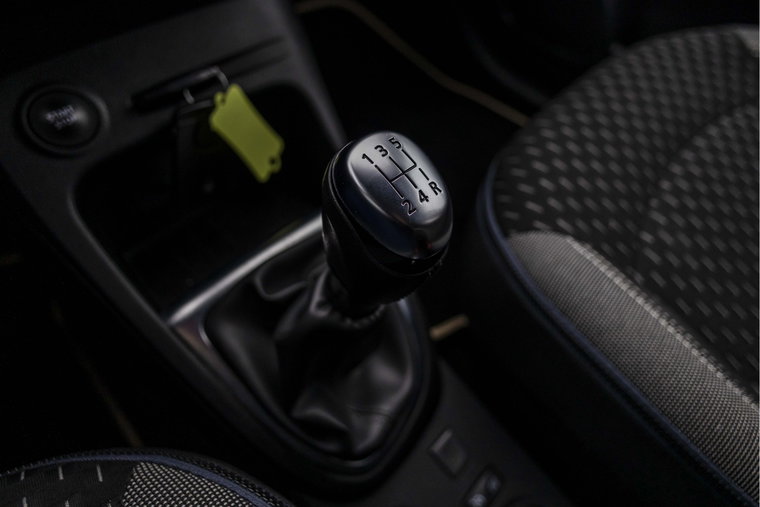 Vehicle Image 24