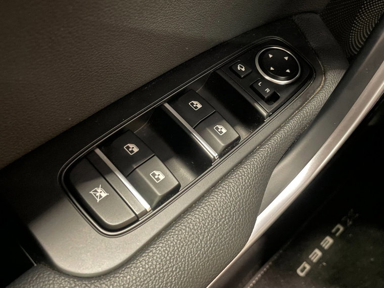 Vehicle Image 53
