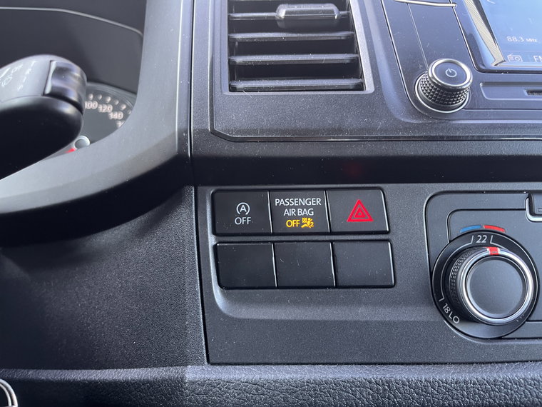 Vehicle Image 33