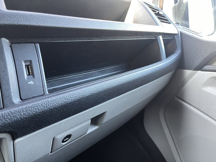 Vehicle Image 42